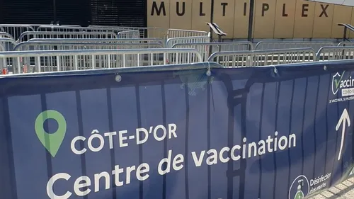 COVID-19 : rappel vaccinal ouvert à tous les adultes et retour du...